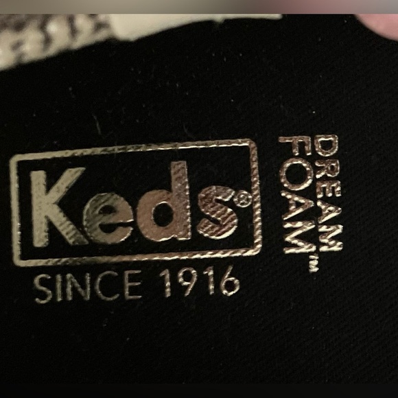 Keds Snake Skin Patterned Slip-On tennis shoe NWOT! - Picture 8 of 8